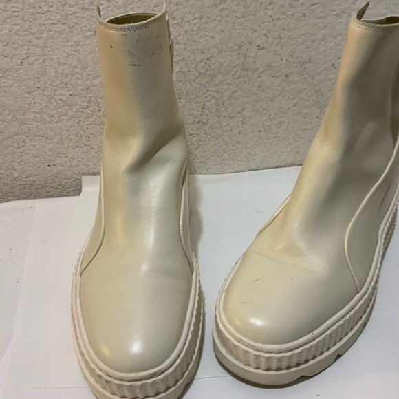 Puma Fenty By Rihanna Chelsea Combat Booties Women's 9.5 White Casual Boots - Picture 7 of 12